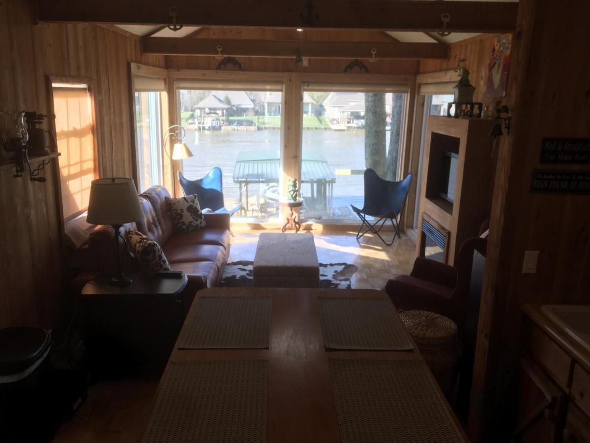 Cozy Cabin On The Bayou Maurepas المظهر الخارجي الصورة